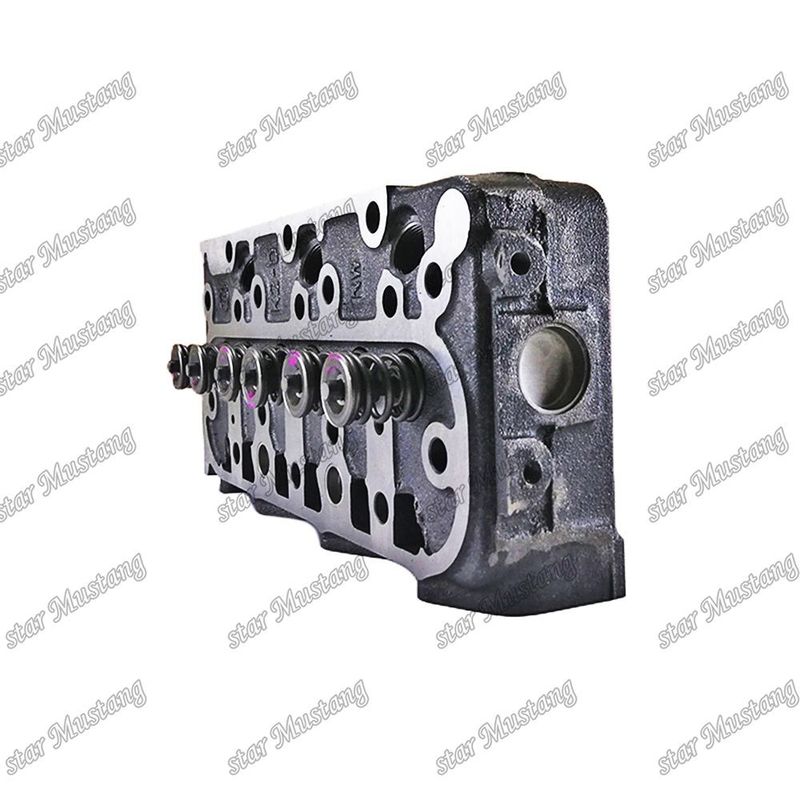 Сборка головки цилиндра D1105 1G053-03040 1G065-03044 16032-03042 16261-03040 Подходит для запасных частей двигателя Kubota